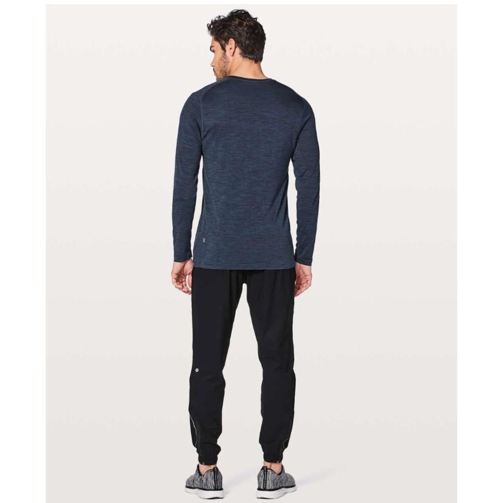 Lululemon Metal Vent Tech Surge Long Sleeve Nautical Navy / Blueprint Size S - Picture 2 of 8